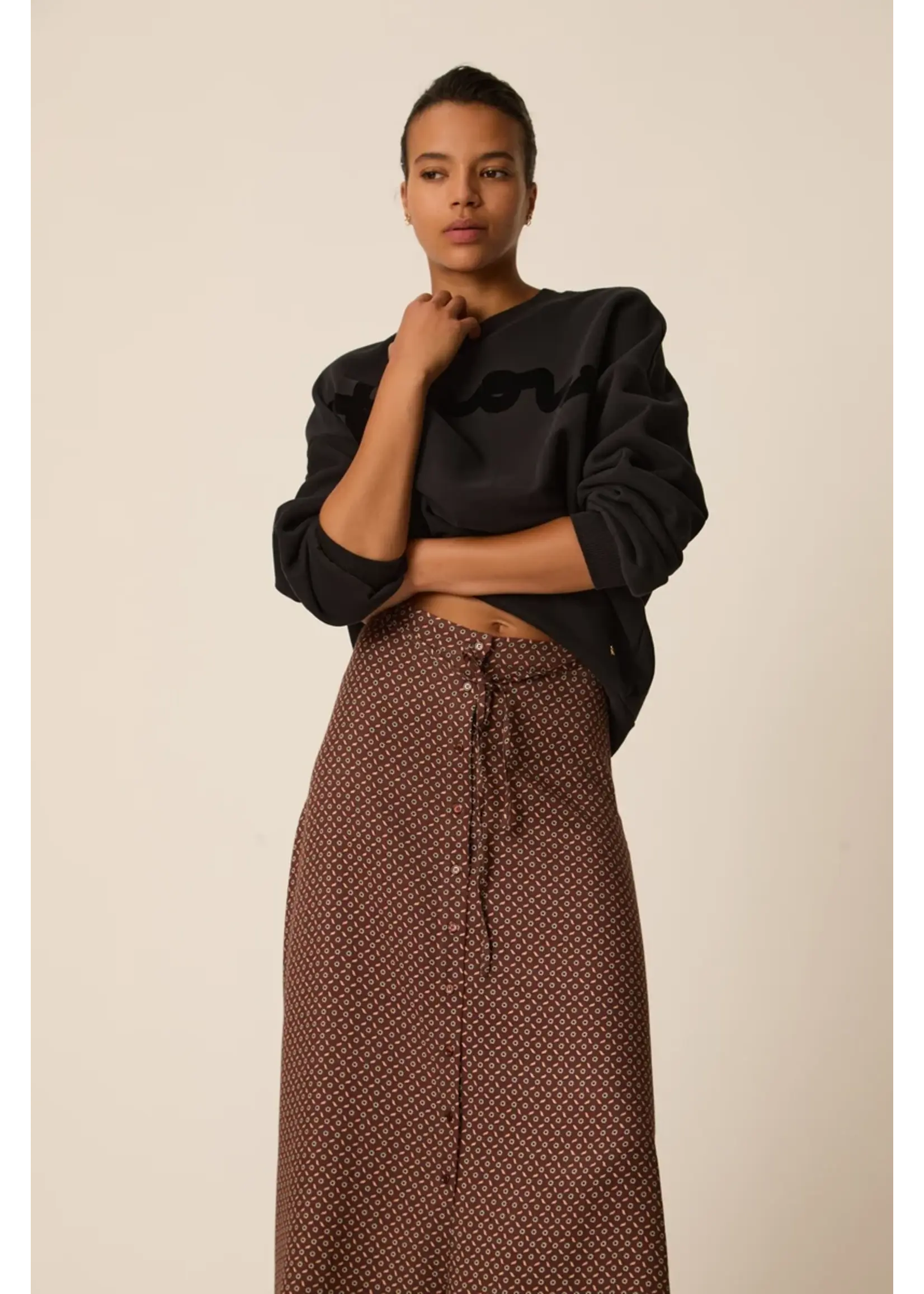 Des Petits Hauts Des Petits Hauts - June