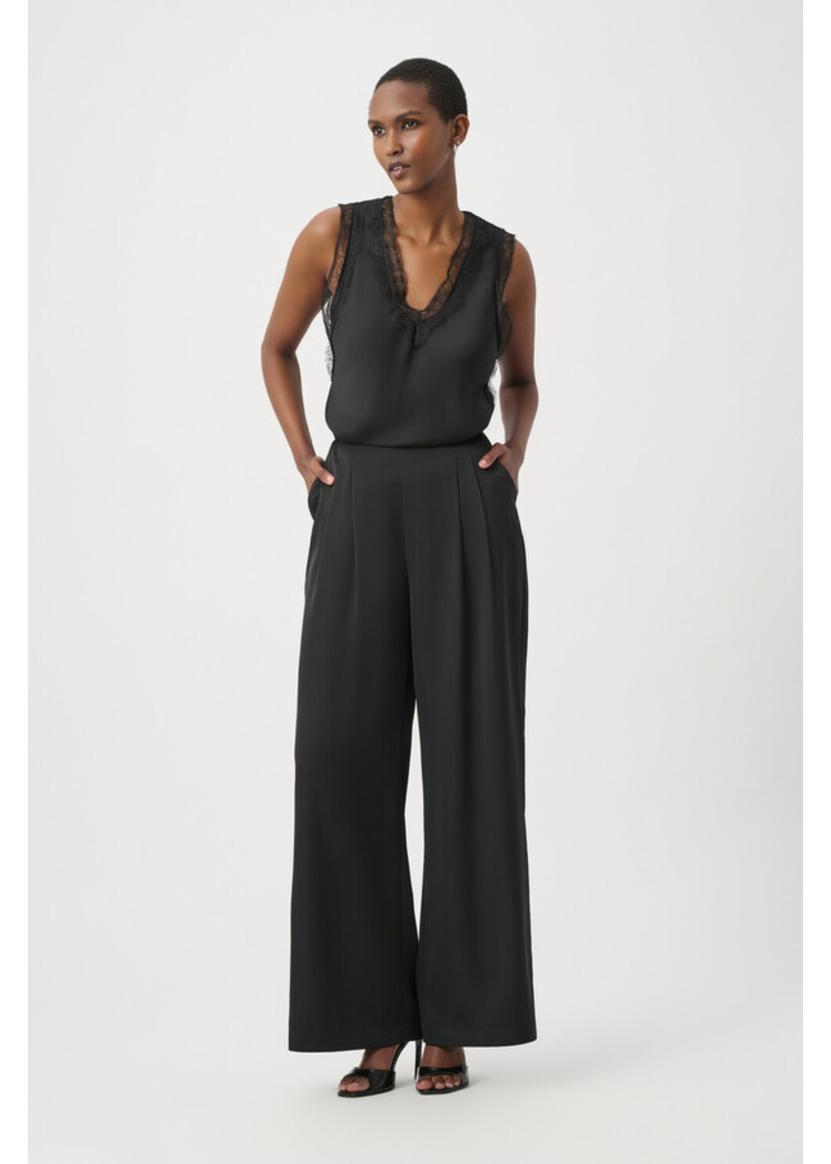 Joseph Ribkoff Joseph Ribkoff - Satin Sleeveless Top Style 264175