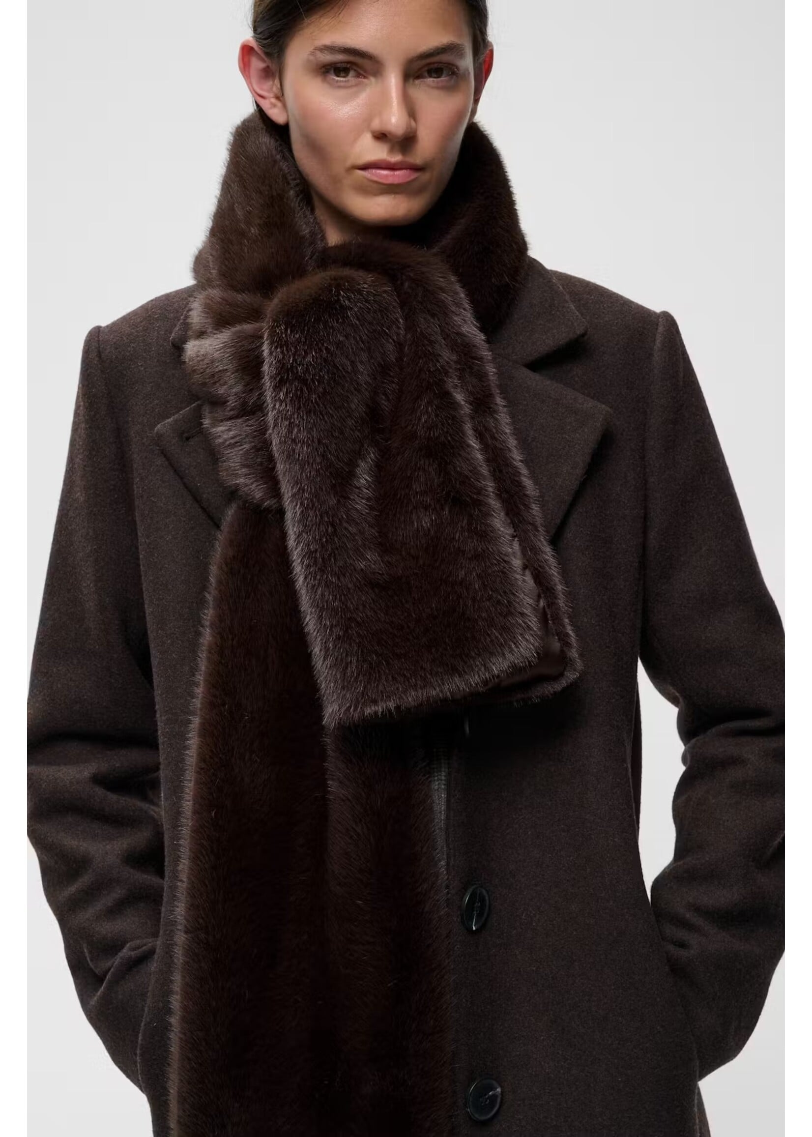 In Wear In Wear - Zabelle Scarf