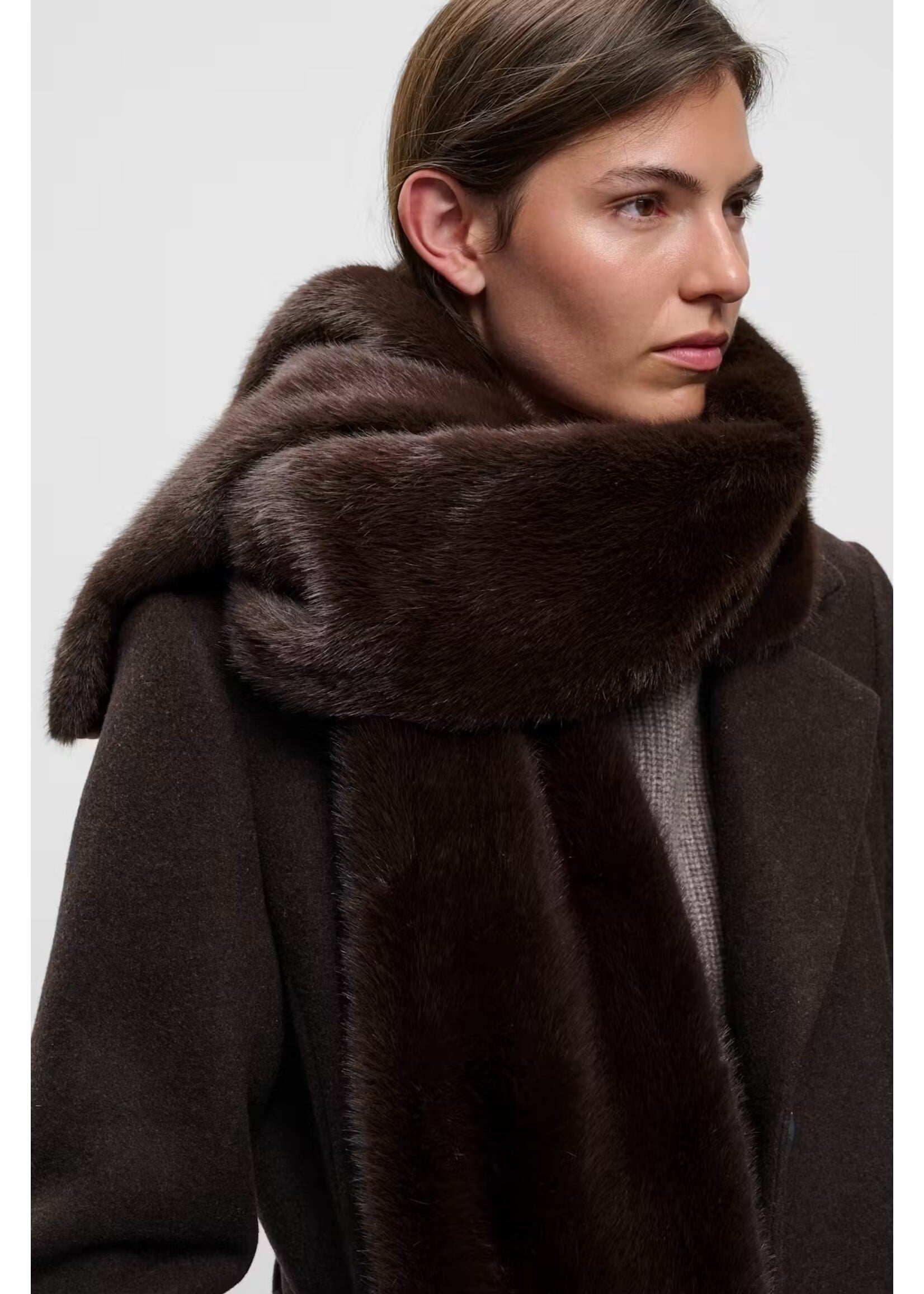 In Wear In Wear - Zabelle Scarf