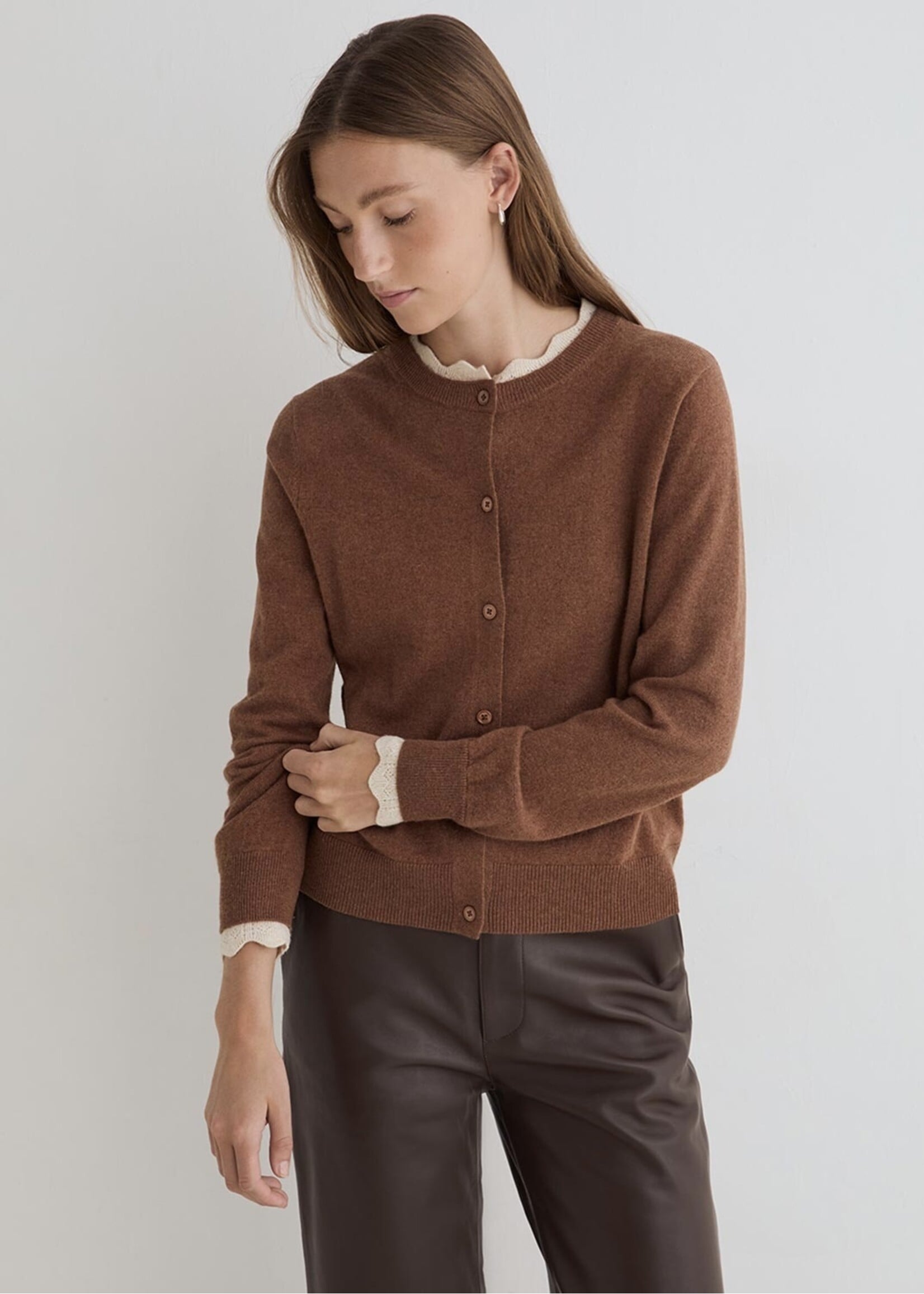 Yerse Yerse - Cardigan with Contrast Details