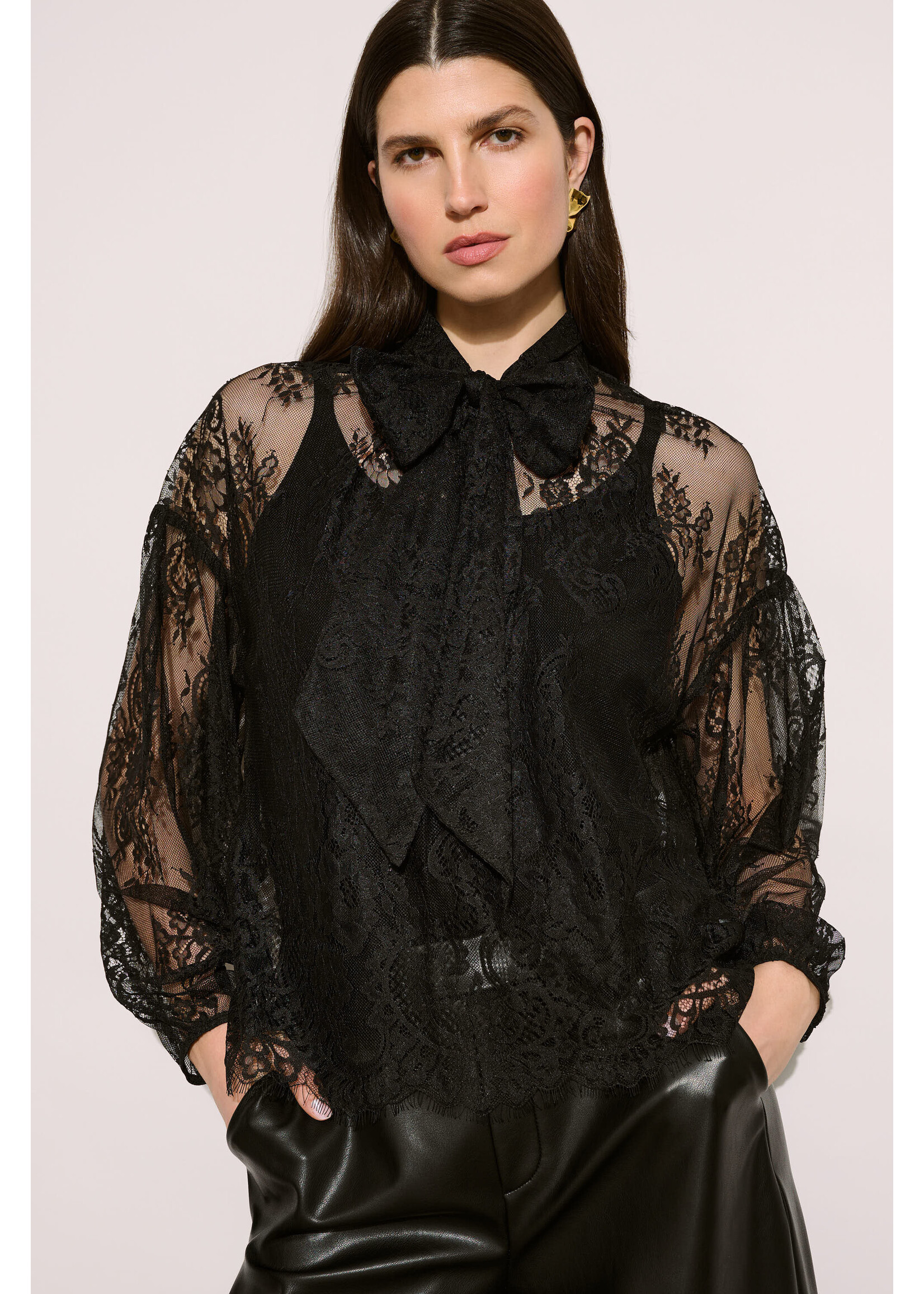 Joseph Ribkoff Joseph Ribkoff - Edit 57 Lace Bow Neck