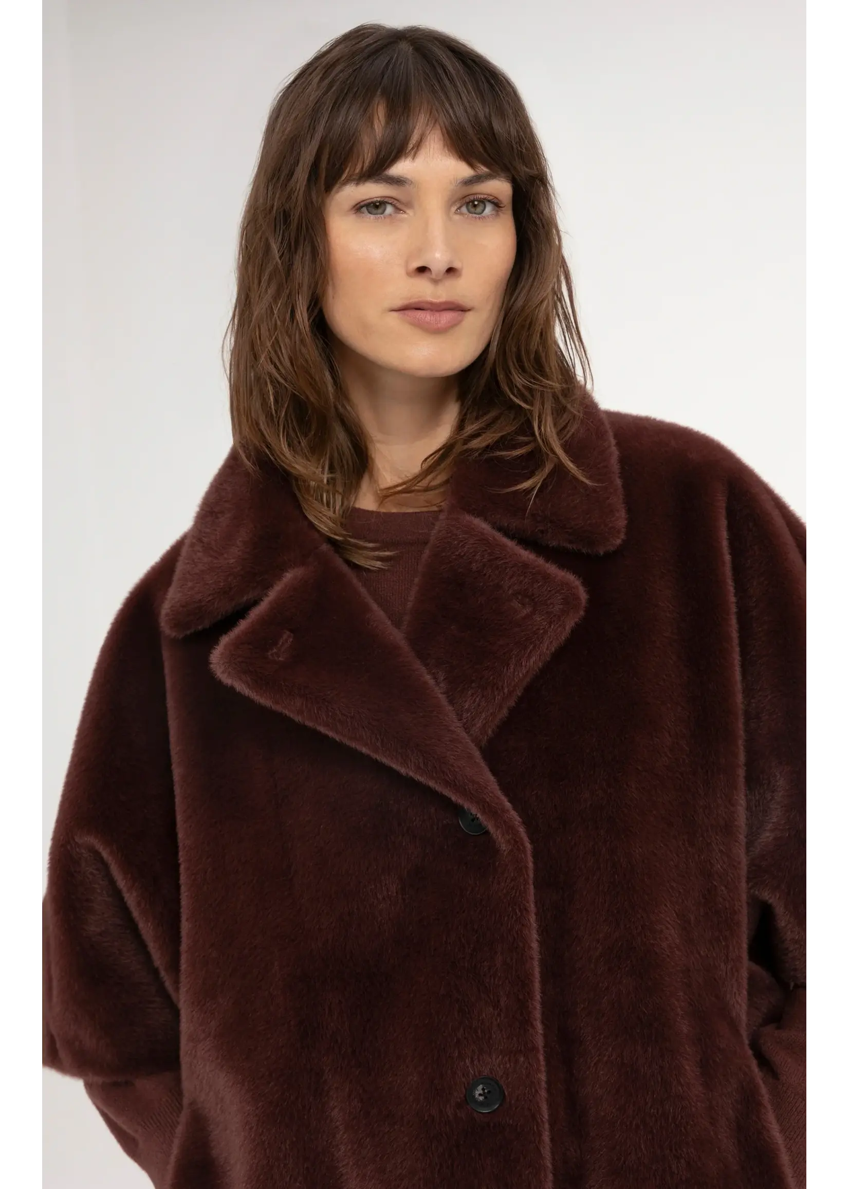 YAYA Yaya - Oversized reversible faux fur sleeveless jacket