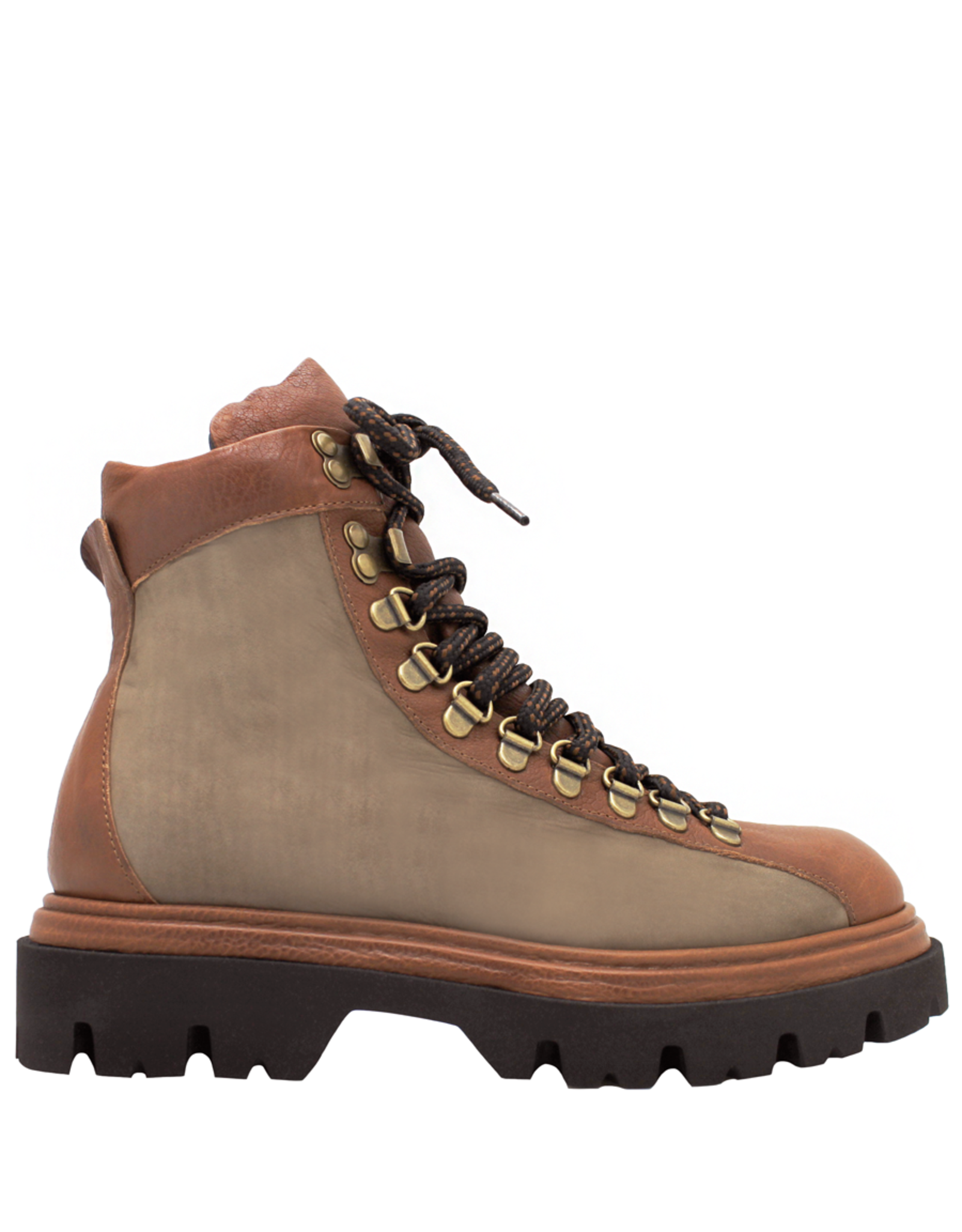 Now Now Camel /Taupe Lace-Up Tread Sole 7701
