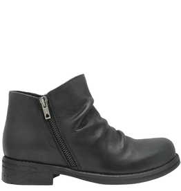 Studio SO1E Black Flat With Double Zipper 2808