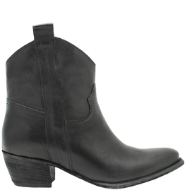 Studio SO1J Black Short Western Boot 5151