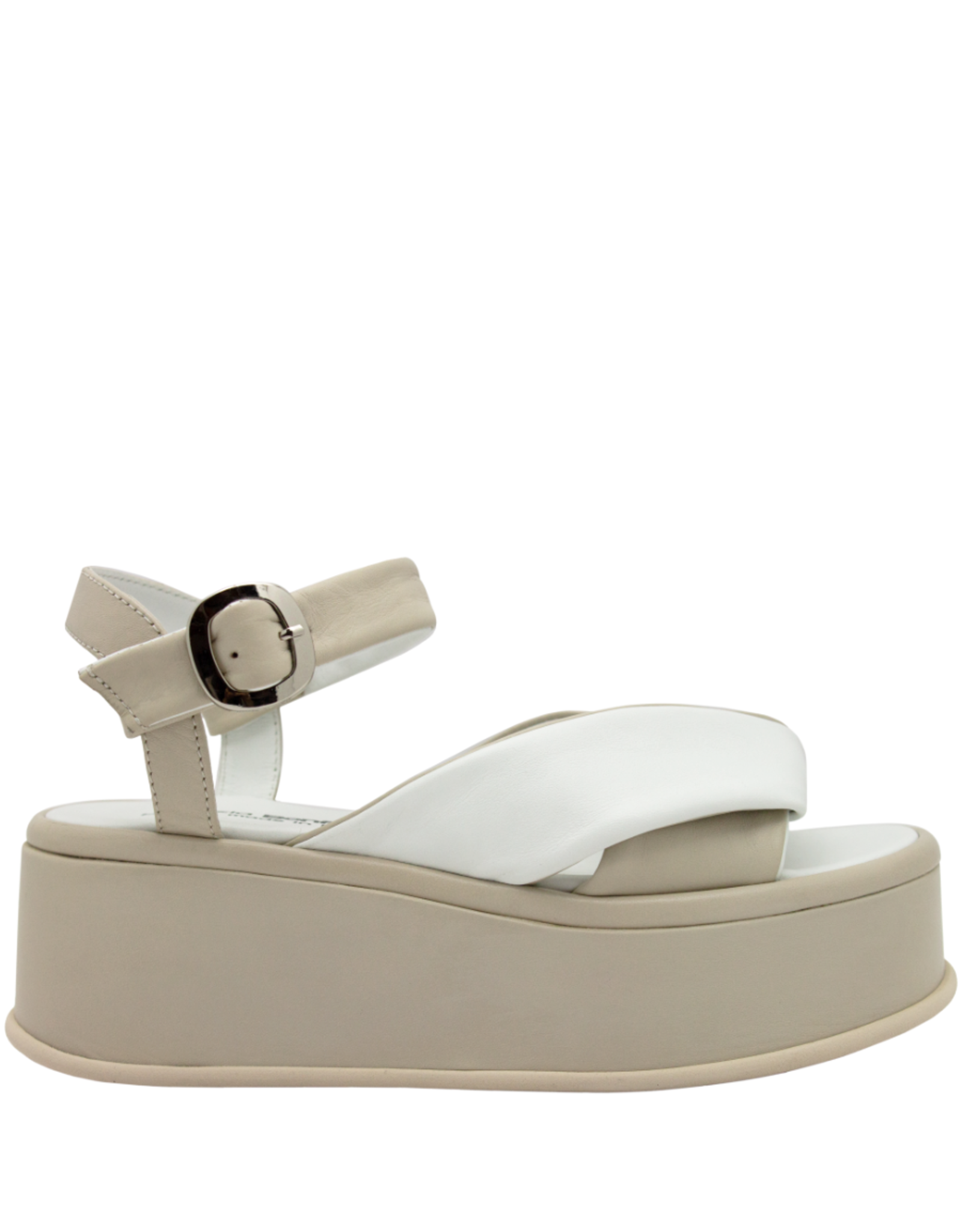 PatriziaBonfanti PatriziaBonfanti P1Q Cream Buckled Platform 1004