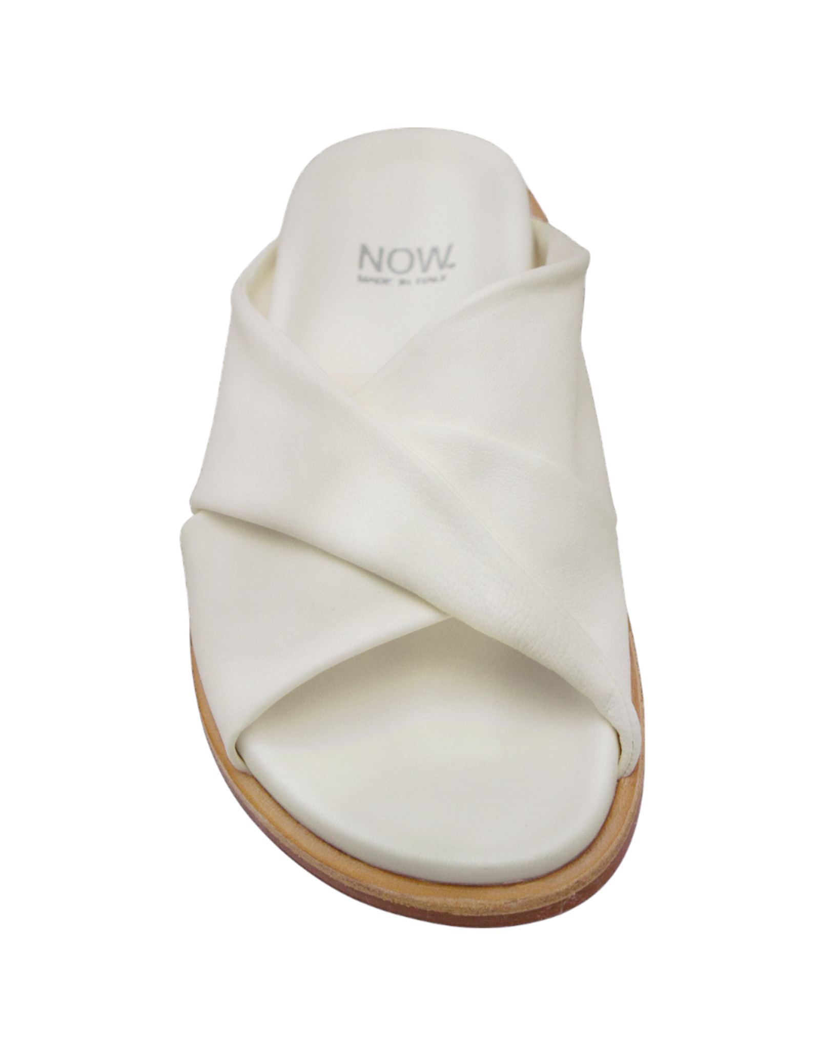 Now `Now N45W White Nappa Criss Cross Mule 9120