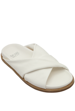 Now `Now N45W White Nappa Criss Cross Mule 9120