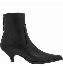 ElenaIachi ElenaIachi EI59Q  Black Calf Point Boot 4172