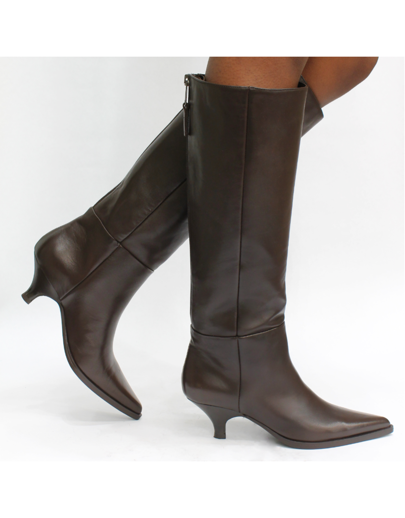 ElenaIachi ElenaIachi EI59T Brown Knee Boot W/Expanding Back Zipper 4351