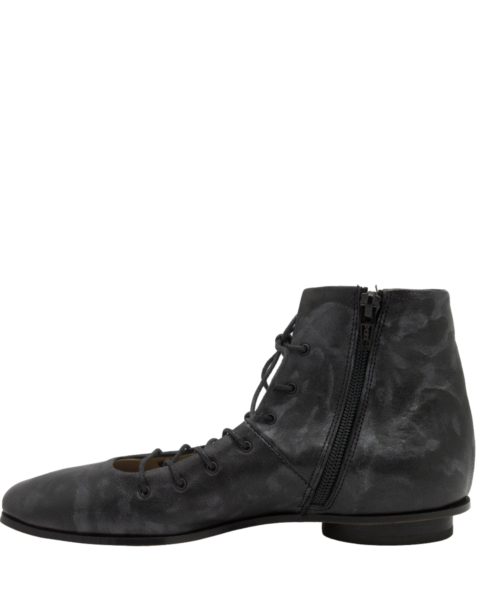 MLO ML1D Black Flat Lace-Up Shoe 9002