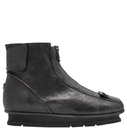 LeRuemarcel LeRuemarcel LR2H Black Tread Sole With Top Zipper Mae