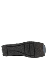 LeRuemarcel LeRuemarcel LR2H Black Tread Sole With Top Zipper Mae