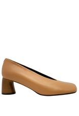 Halmanera Halmanera H51Z Camel Square Toe Pump 1028