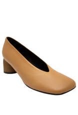 Halmanera Halmanera H51Z Camel Square Toe Pump 1028