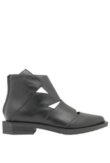 LeBohemien LeBohemien LB4C Black Point Toe Ankle Boot Claire