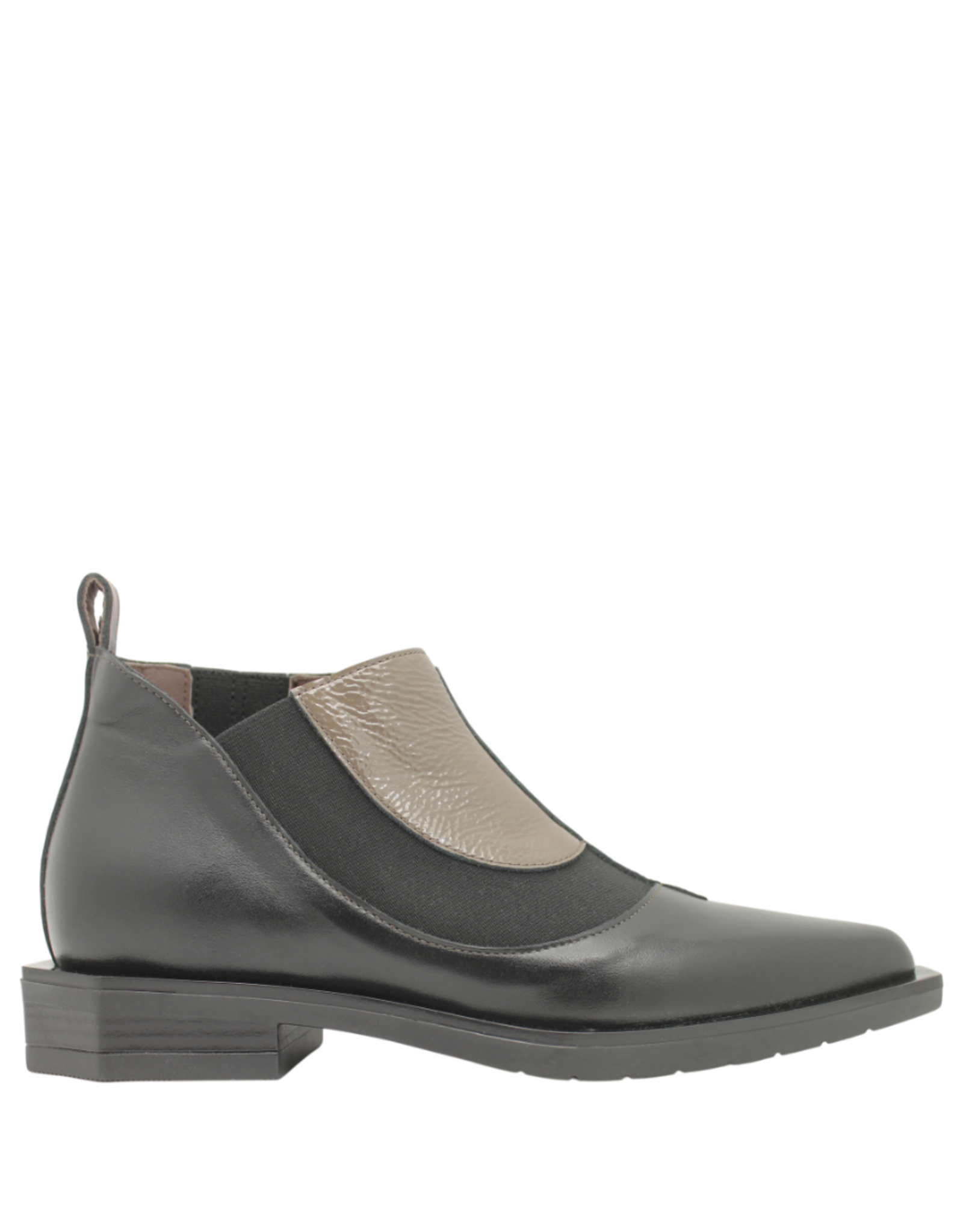 LeBohemien LeBohemien LB4F Black Calf With Elastic Pull On Boot Kai