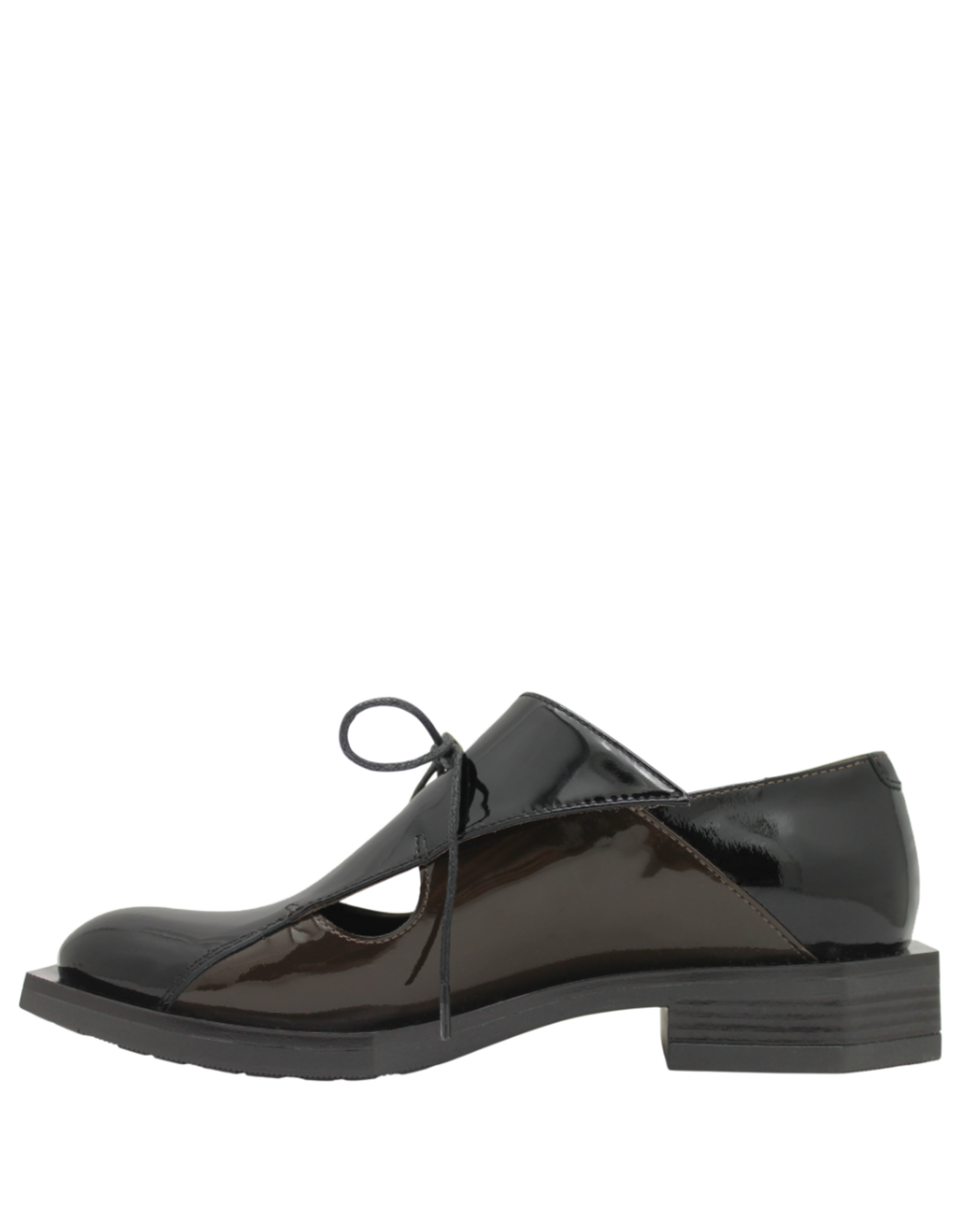 LeBohemien LeBohemien LB4J Black Patent With Brown Oxford Starla