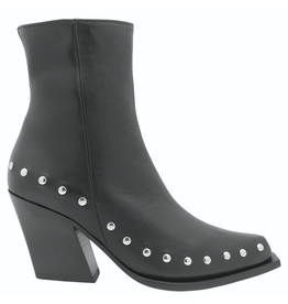 VicMatie VicMatie VM1E Black Studded Western Boot 6250