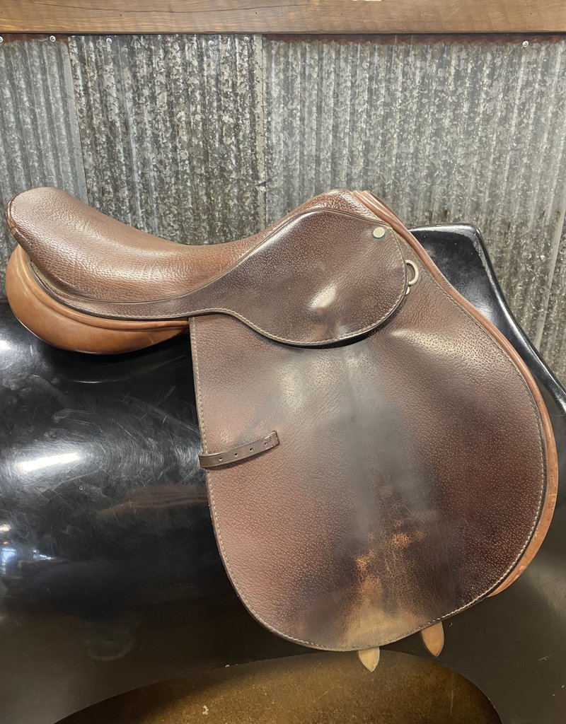 Consignment Saddle #141 County 16.5 Med-Narrow Tree