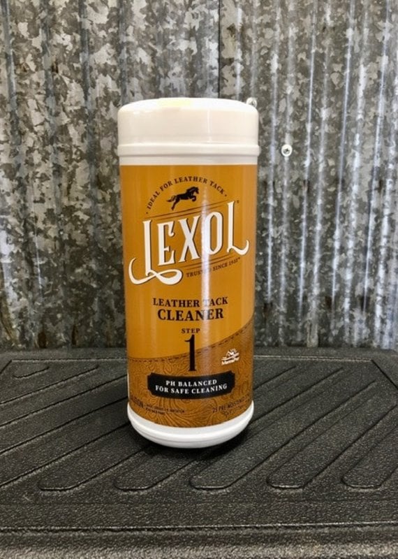 Lexol Lexol Leather Tack Cleaner Wipes Step 1