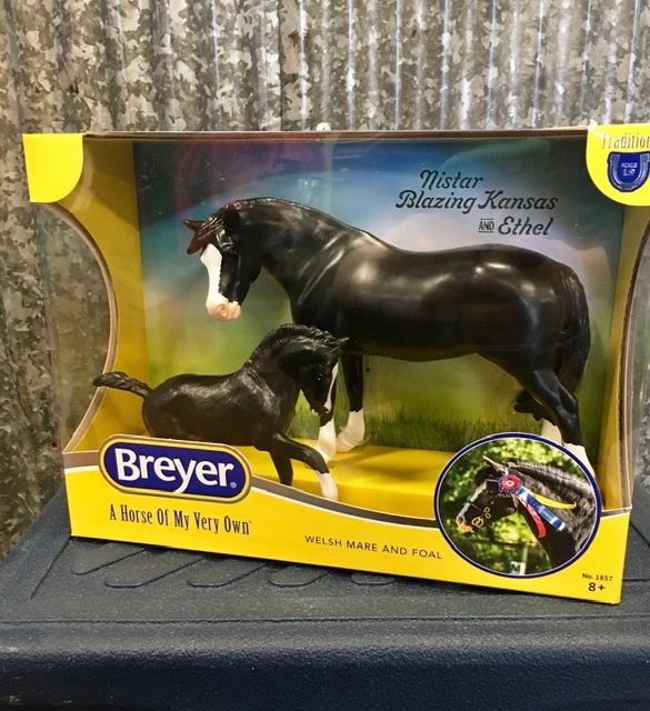 Breyer Nistar Blazing Kansas And Ethel - Franklin Saddlery
