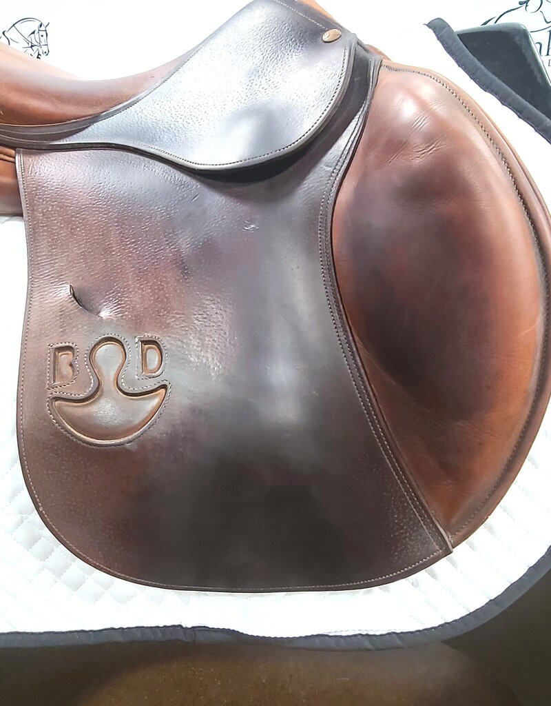 Bruno Delgrange Jumping Saddle 17.5" Seat Consignment #567
