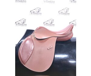 kincade-close-contact-saddle-