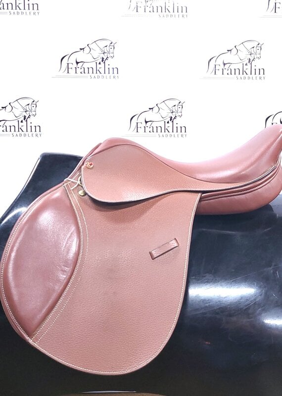 Kincade Close Contact Saddle 17" Seat Wide Tree Consignment #640