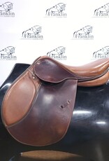 Courbette Close Contact Saddle 16.5" Seat Consignment #651B