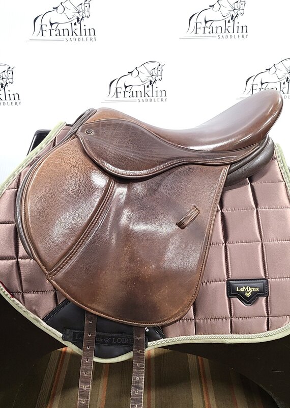 All Purpose English Saddle 17.5" Seat Extra Wide Tree Consignment #592