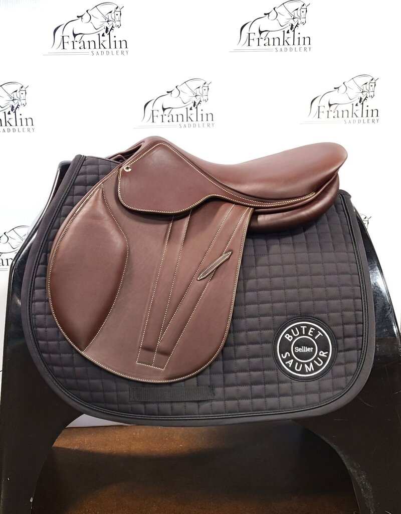 Butet Butet Premium  2024 "Balmoral" P 16.5" Seat 2 Flap Standard Tree Gold Saddle