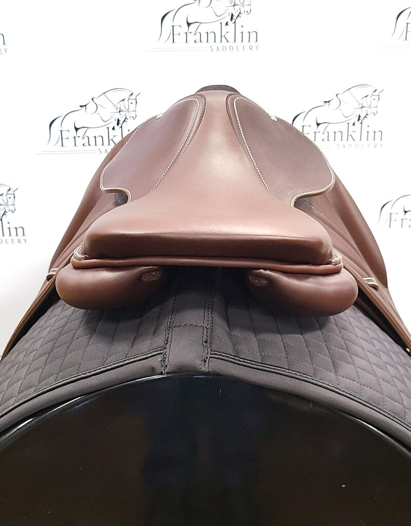 Butet Butet Premium  2024 "Balmoral" P 16.5" Seat 2 Flap Standard Tree Gold Saddle