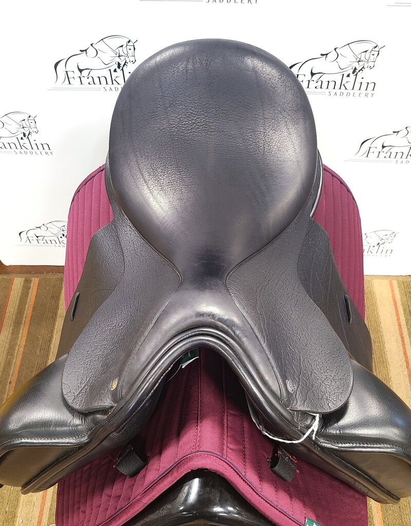 Custom Saddlery Steffen's Advantage Buffalo Leather Dressage Saddle 17" Seat Consignment #673