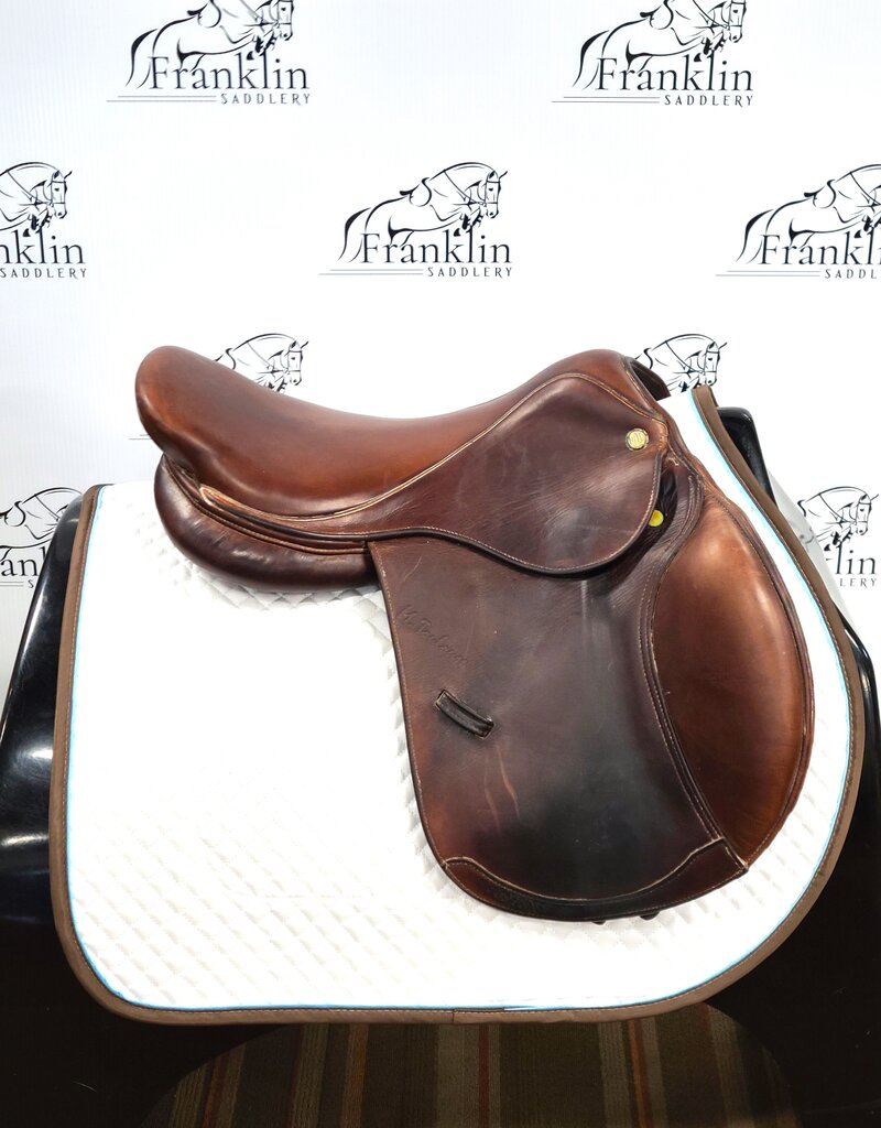 M. Toulouse Padjette Jumping Saddle 16.5" Seat Consignment #675