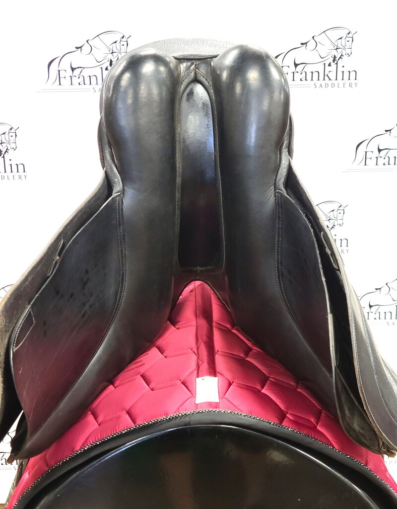 Bates Precieux Dressage Saddle 16" Seat Consignment #682