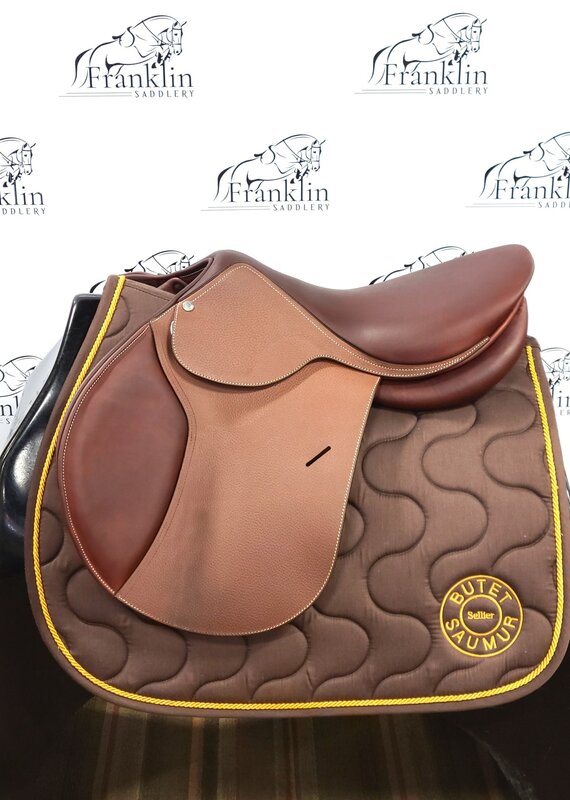 Butet Used Butet Integrated Grained L 17" Seat 2.5 Flap Standard Tree D+FVIRG Gold Saddle