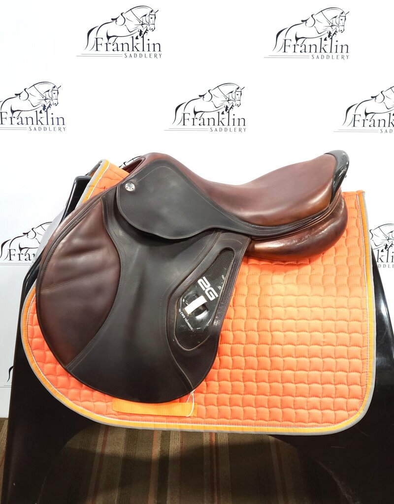CWD 2G Jumping Saddle 17.5" Seat Consignment #696