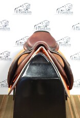 CWD 2G Jumping Saddle 17.5" Seat Consignment #696