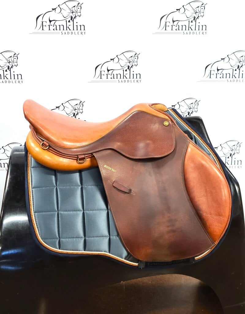 Pessoa Blyth Tait  Saddle 17" Seat Consignment #701
