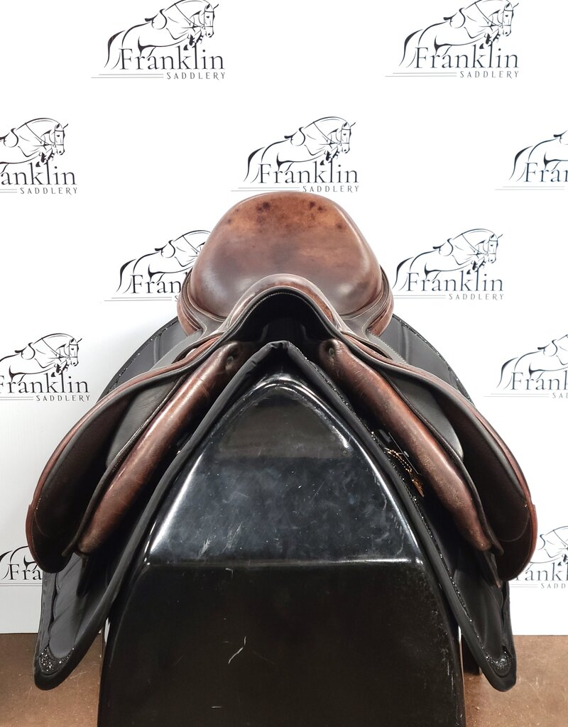 Devoucoux Biarritz Saddle 18" Seat Consignment #721
