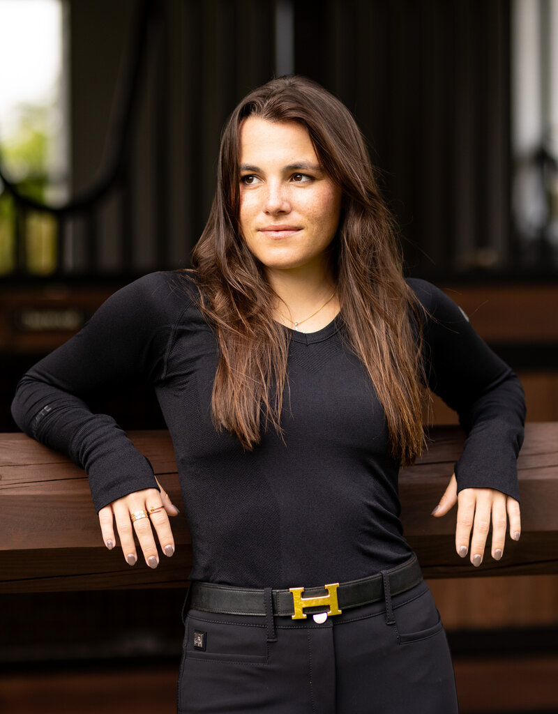 TKEQ TKEQ The 'Kennedy' Seamless Long Sleeve 2.0 V Neck Black