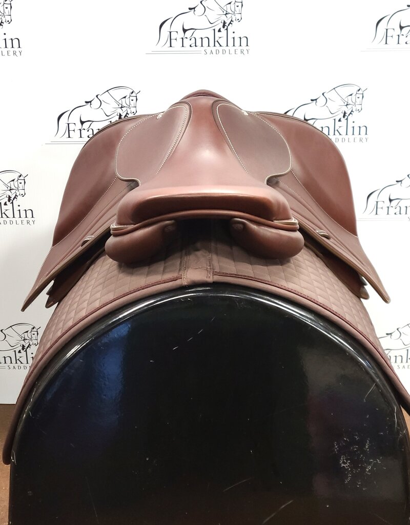 Butet Butet Premium Integrated L 16.5" Seat 2.5 Flap Standard Tree FVIRG Gold Saddle