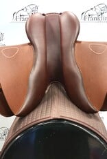Butet Used Butet Premium Integrated L 16.5" Seat 2.5 Flap Standard Tree Gold Saddle