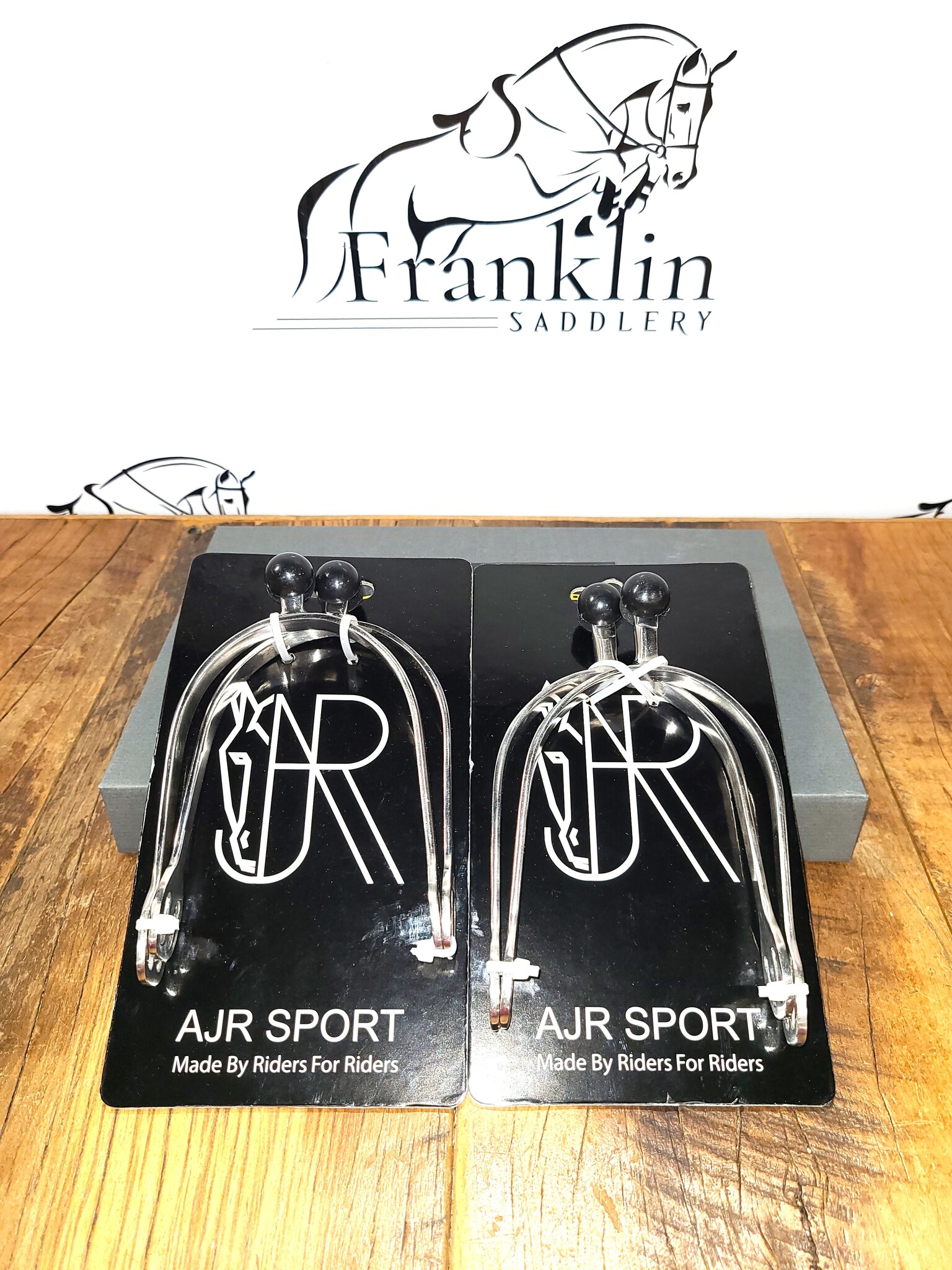 AJR Sport UFO Spurs