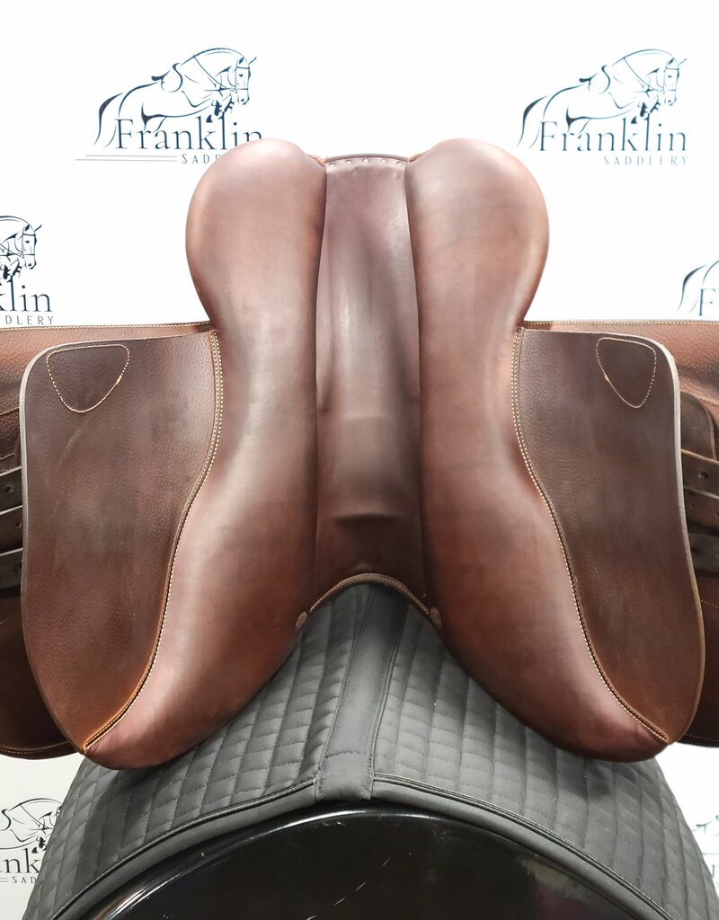 Butet Used Butet Premium L 16" Seat 1.5 Flap Wide Tree Gold Saddle