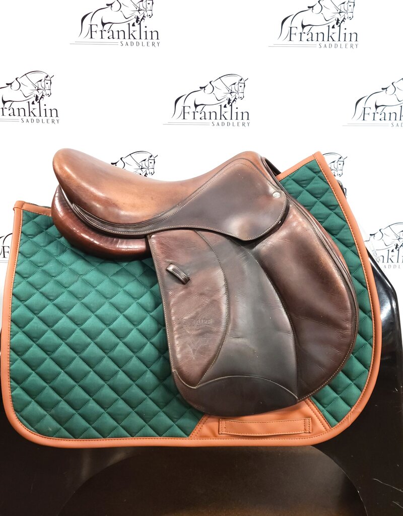 Voltaire Palm Beach Jumping Saddle 17" Seat Consignment #734