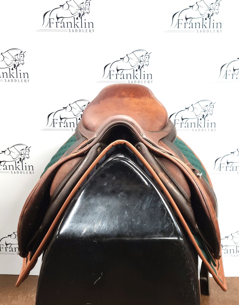 CWD Jumping Saddle 17" Seat Consignment #735