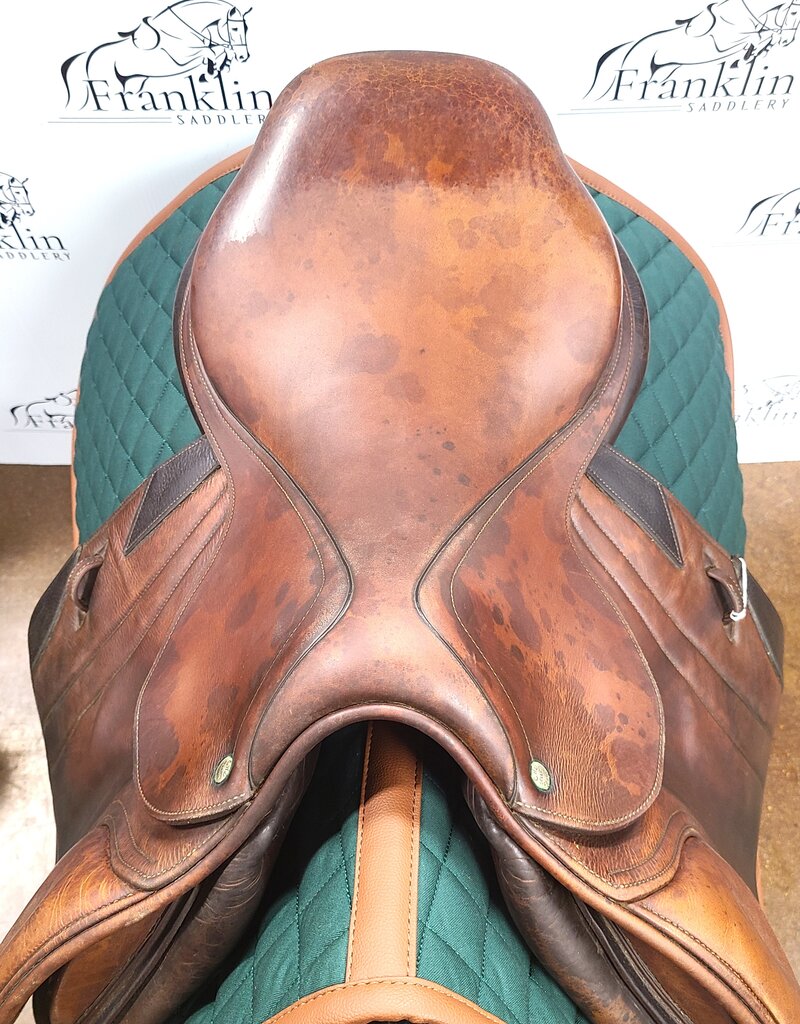 CWD Jumping Saddle 17" Seat Consignment #735